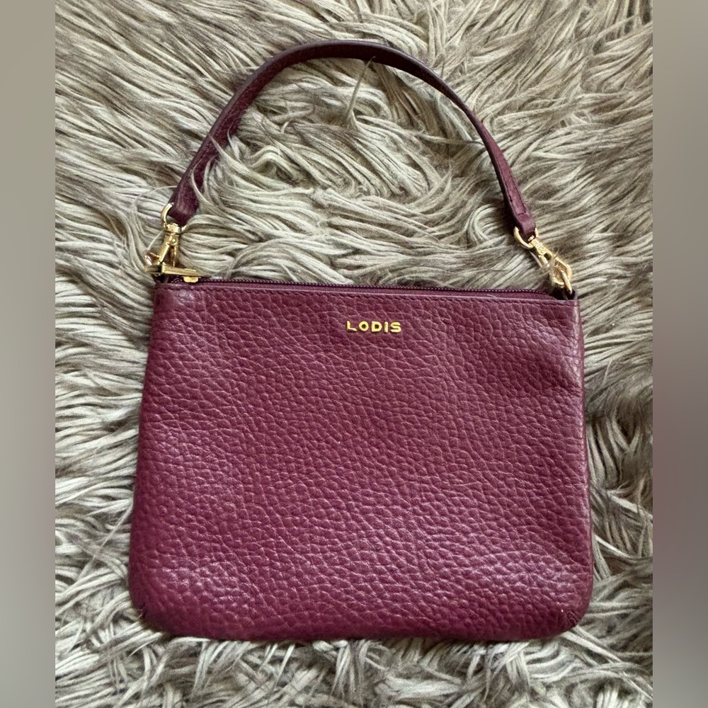 Like NEW - LODIS Pebble Leather Wristlet